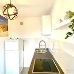 Schoene In Linden - 48qm, Moderne Kueche, Bad, Balkon, 4 Personen, Wifi アパート ハノーファー